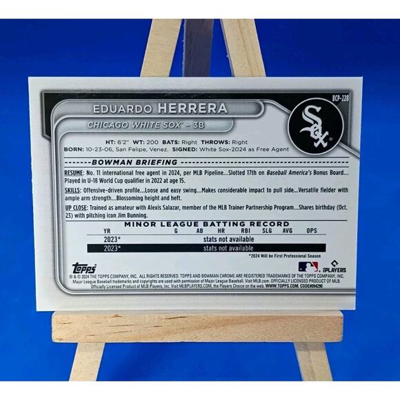 2024 Bowman Chrome - Prospects Eduardo Herrera #BCP-228 Mojo Refractor (RC) - Picture 5 of 6